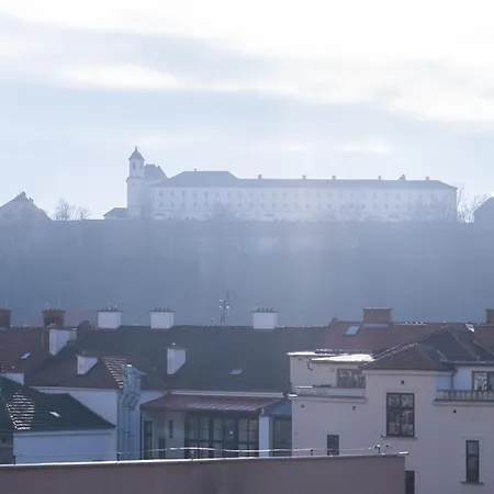 Spielberg Castle View Rooms In The Center Of Брно Екстер'єр фото